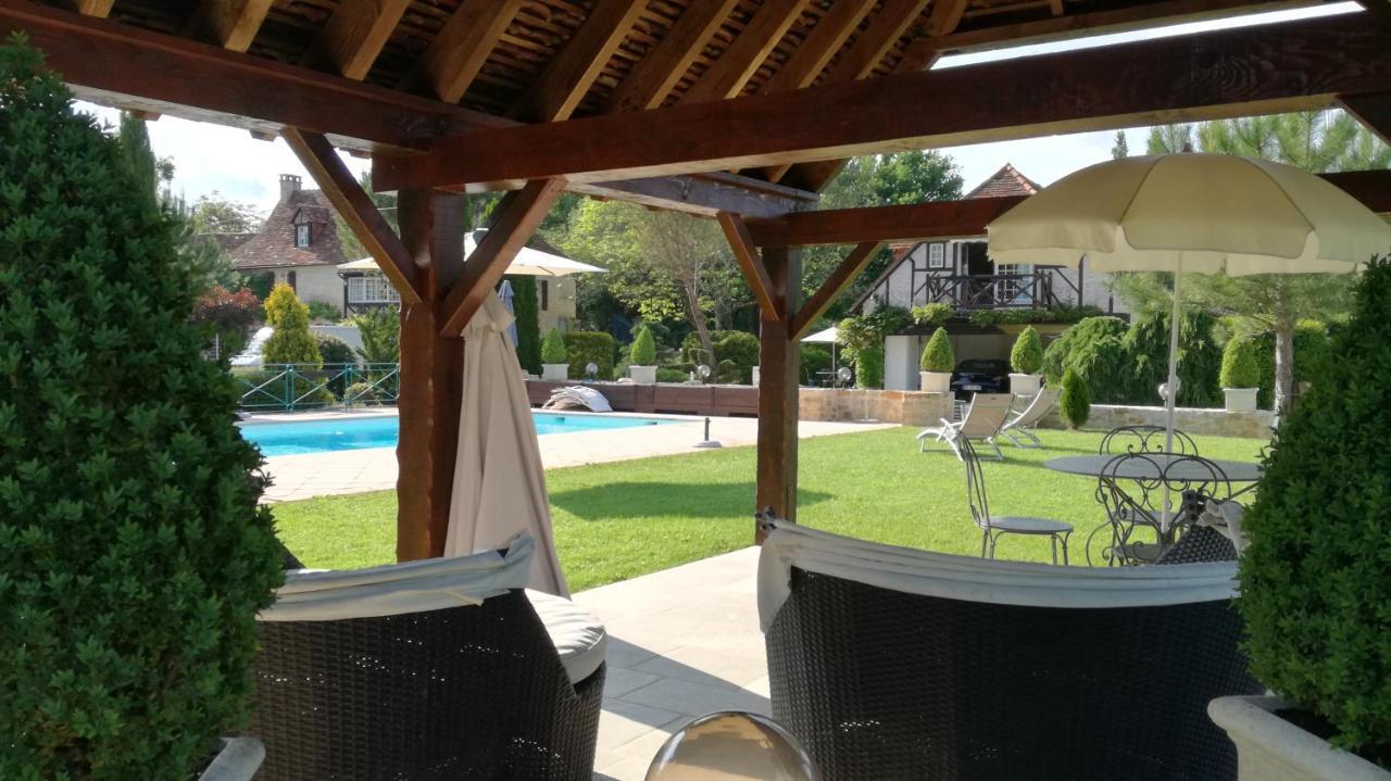 Moulin Du Soustre Bed & Breakfast Cavagnac Exterior photo