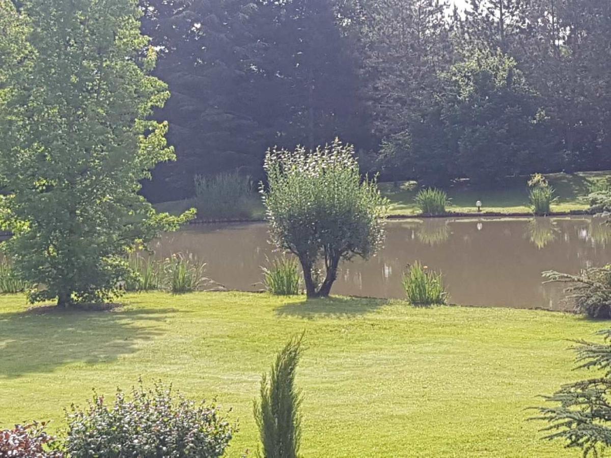 Moulin Du Soustre Bed & Breakfast Cavagnac Exterior photo