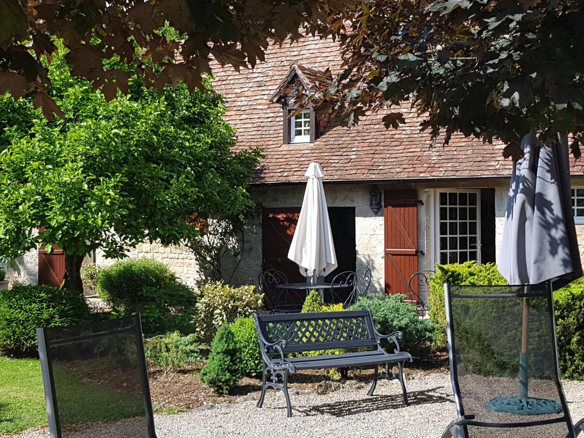 Moulin Du Soustre Bed & Breakfast Cavagnac Room photo